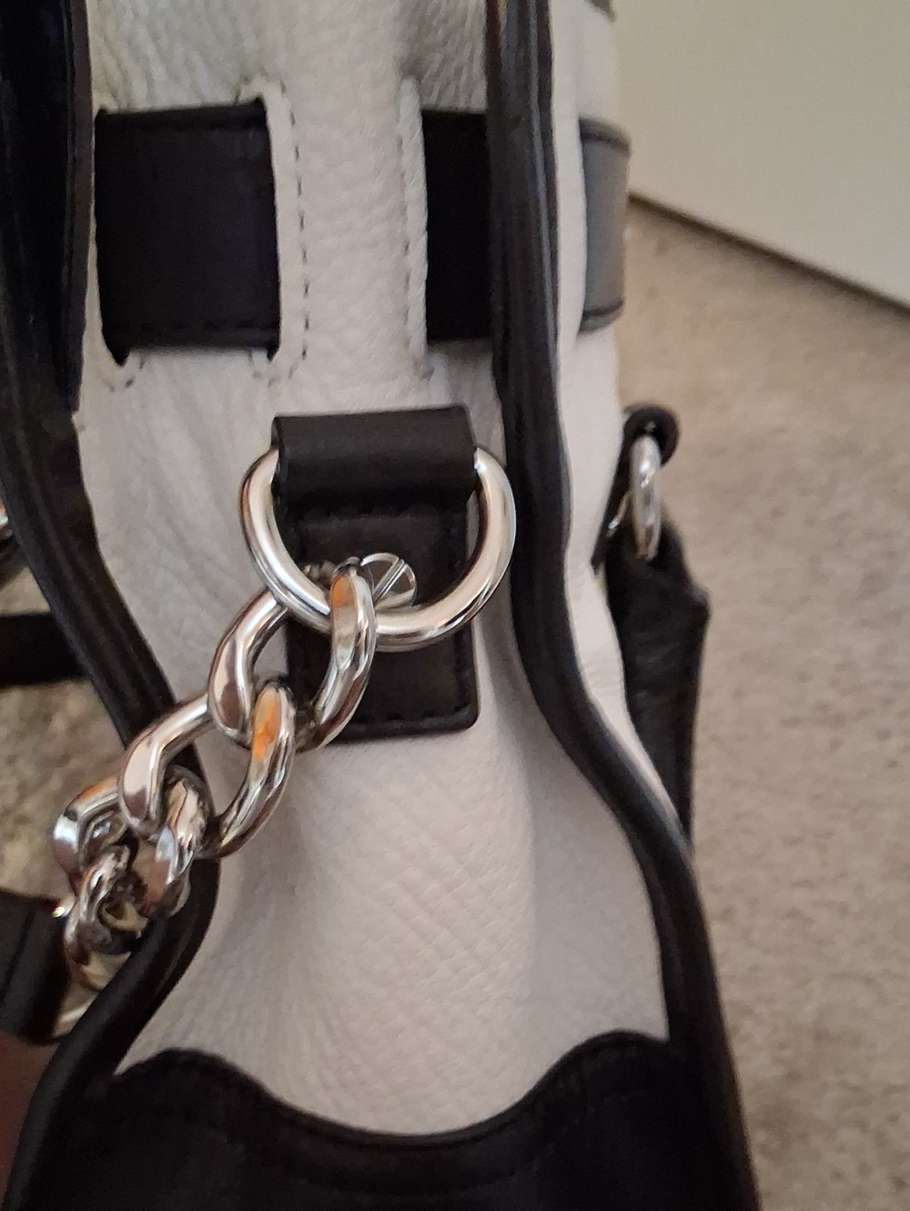 Black & White Structured Satchel Handbag with Chain Strap..Original Bag Cover.. - Picture 5 of 7